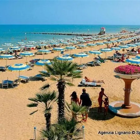 펜션 Lignano Close To The *